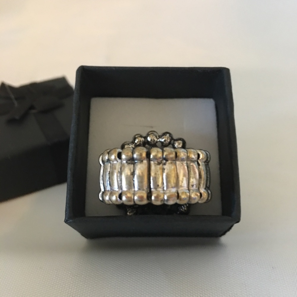 Clear Rhinestone Silver Circular Cocktail Ring - Picture 2 of 3